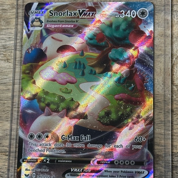 Pokemon Snorlax VMAX Trading Card - Multicolor holographic